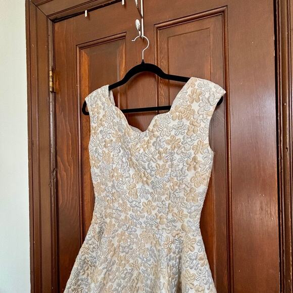 Simone Rocha Cream & Silver Floral Jacquard Dress Size 2 - Picture 7 of 7